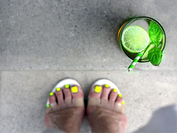 ЛЕТНИ ТЕНДЕНЦИИ В ПЕДИКЮРА