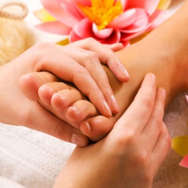 ЛЕТНИ ТЕНДЕНЦИИ В ПЕДИКЮРА