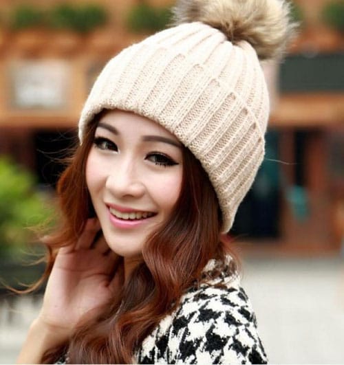 НЕОТРАЗИМИ, ВЪПРЕКИ СТУДА НАВЪН!