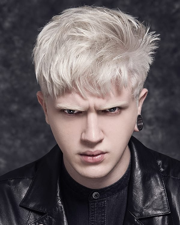 МЪЖЕТЕ С НОВ ИМИДЖ В НОВИЯ БРОЙ НА COIFFURE BEAUTY