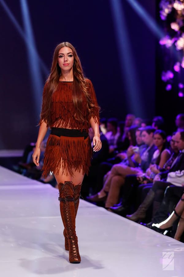 ЕВГЕНИЯ ЖИВКОВА ОТКРИ ВТОРИЯ ДЕН НА SOFIA FASHION WEEK 2016