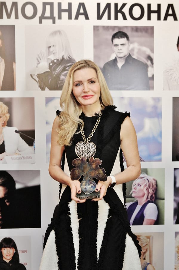 МОДНИТЕ ИКОНИ НА 2015 ПРЕД FASHION LIFESTYLE MAGAZINE