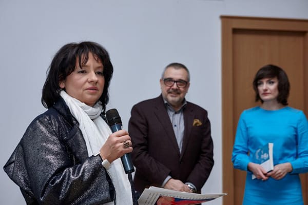 ЗНАЧИМА КНИГА ЗА МОДНИЯ ДИЗАЙН