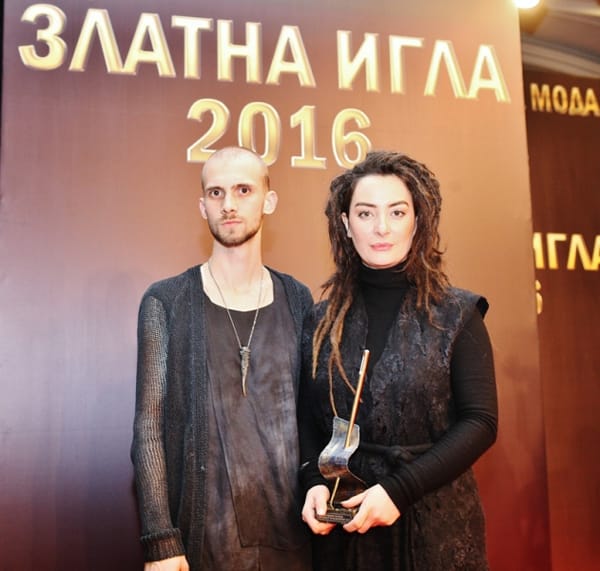 АКАДЕМИЯТА ЗА МОДА ОТЛИЧИ НАЙ-ДОБРИТЕ МОДНИ ТВОРЦИ СЪС ЗЛАТНА ИГЛА 2016