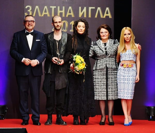 АКАДЕМИЯТА ЗА МОДА ОТЛИЧИ НАЙ-ДОБРИТЕ МОДНИ ТВОРЦИ СЪС ЗЛАТНА ИГЛА 2016