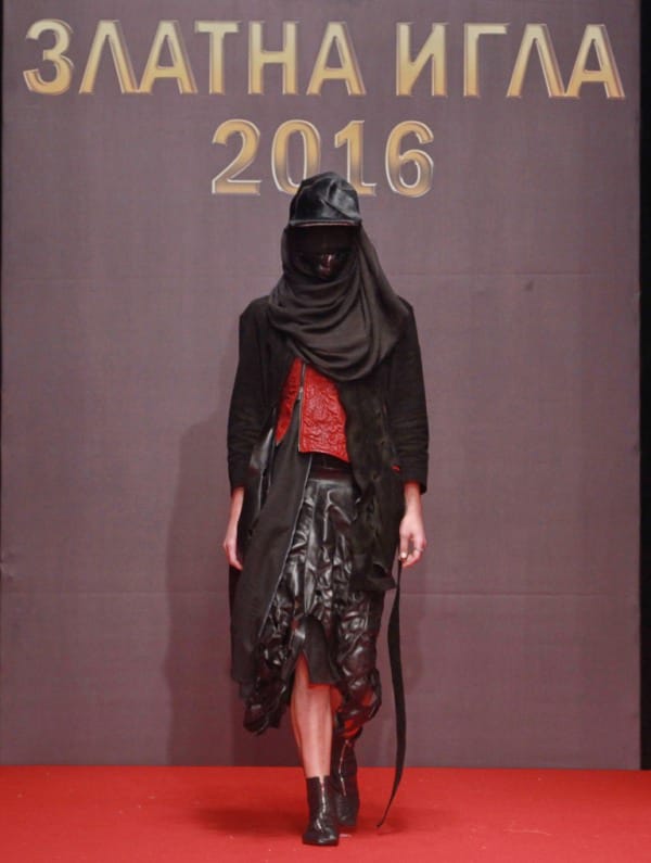 АКАДЕМИЯТА ЗА МОДА ОТЛИЧИ НАЙ-ДОБРИТЕ МОДНИ ТВОРЦИ СЪС ЗЛАТНА ИГЛА 2016