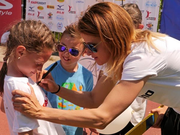 KWIAT ПРОДЪЛЖАВА ДА СЕ ГРИЖИ ЗА ДЕТСКИТЕ ОЧИ