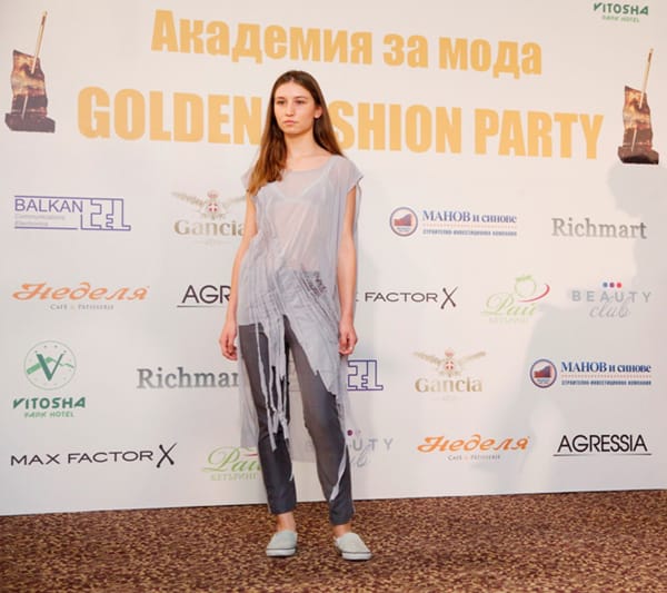 GOLDEN FASHION PARTY