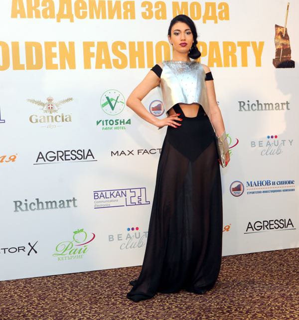 GOLDEN FASHION PARTY