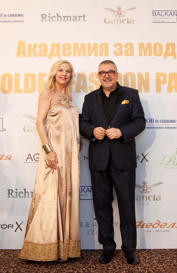 GOLDEN FASHION PARTY
