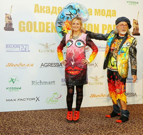 ЕКСПЛОЗИЯ ОТ СТИЛ, КРАСОТА И ЕЛЕГАНТНОСТ