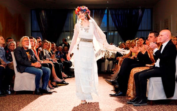 ЕКСПЛОЗИЯ ОТ СТИЛ, КРАСОТА И ЕЛЕГАНТНОСТ