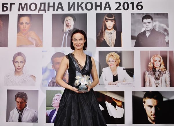 ЕСТЕТИЧЕСКАТА СМЕЛОСТ И КУЛТУРА НА ЙОАНА БУКОВСКА – ДАВИДОВА