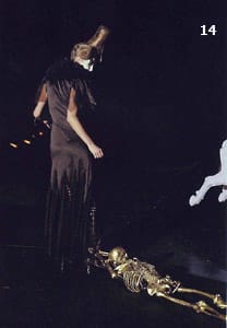 Колекция на Аликзандър Маккуин, есен-зима 2001-2002