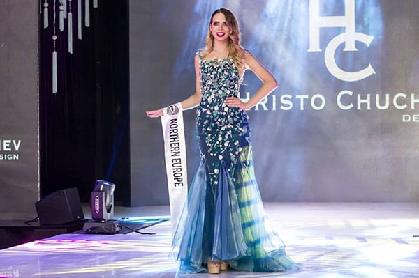 ХРИСТО ЧУЧЕВ ОБЛЕЧЕ ЕДНИ ОТ НАЙ-КРАСИВИТЕ ЖЕНИ В СВЕТА