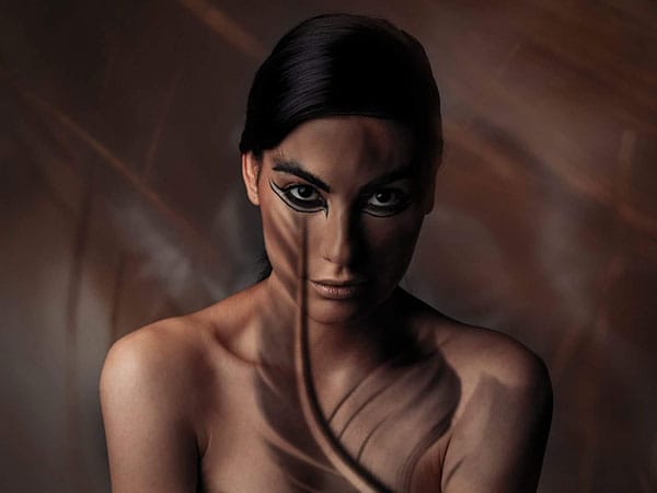 МАРИНА МЛАДЕНОВА: ЗА МЕН КРАСОТАТА Е РАЗЛИЧИЕ