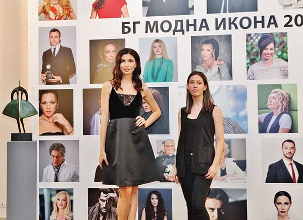 БЪЛГАРСКИ И ЧУЖДЕСТРАННИ СТУДЕНТИ ВПЕЧАТЛИХА С ДИЗАЙНЕРСКИ ПРОИЗВЕДЕНИЯ НА БГ МОДНА ИКОНА 2018