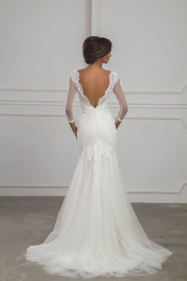 Зимната сватбена рокля е още по-красива