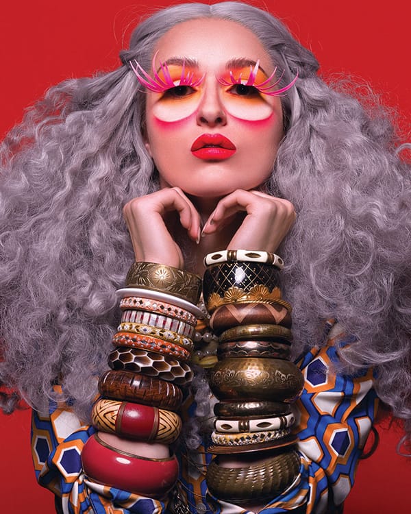 Грим и маникюр за бала