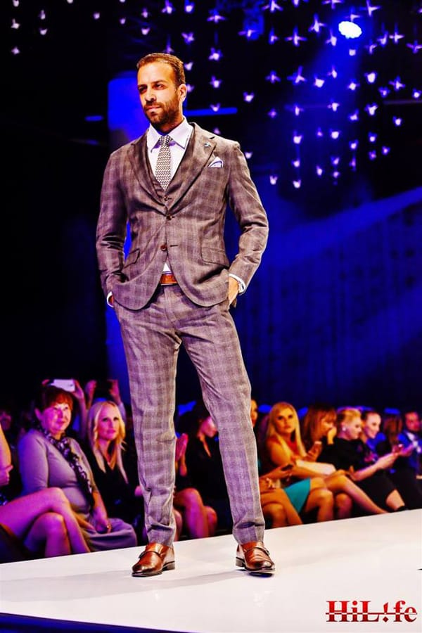 Летящ старт и звездно откриване от 