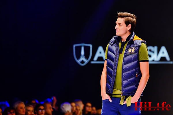 Летящ старт и звездно откриване от 