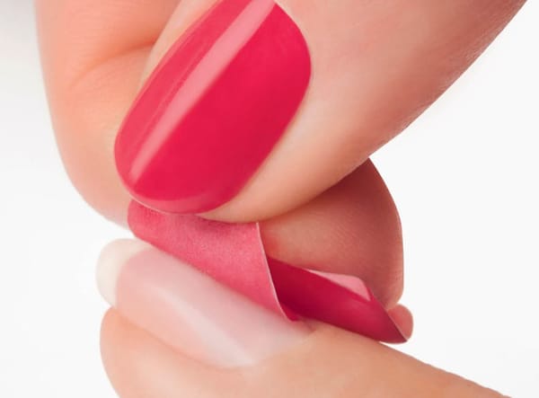 Йоана Буковска с уникален маникюр