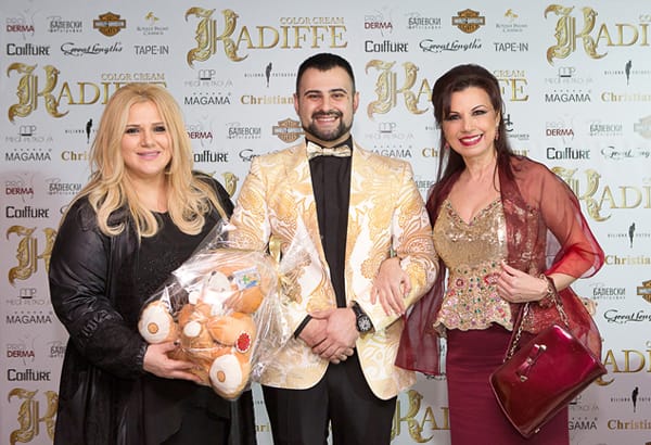 Коафьори се развихриха за премиерата на