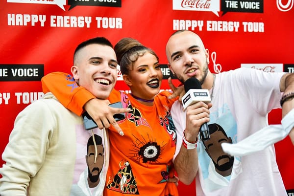 Родни звезди блестят с 