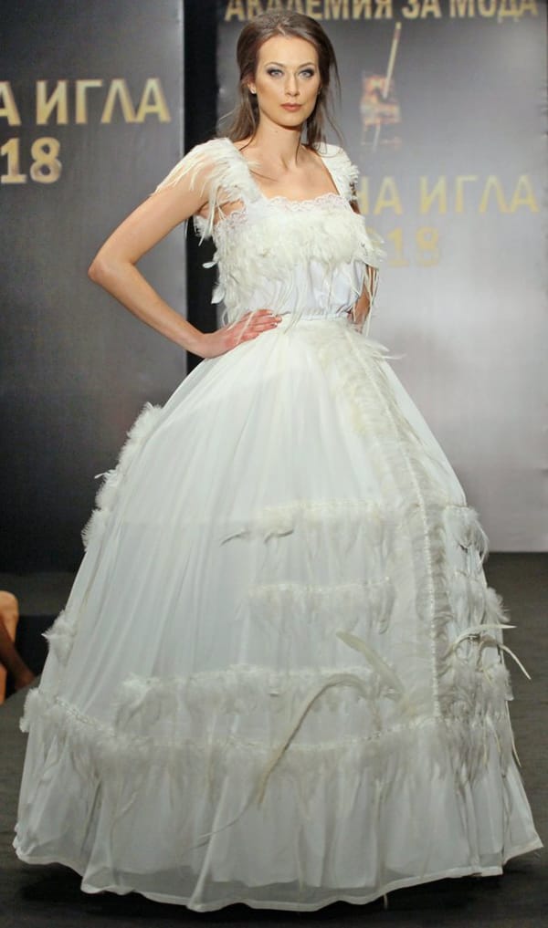 Оригинални модни предложения и три дизайнерски дебюта на ЗЛАТНА ИГЛА 2018