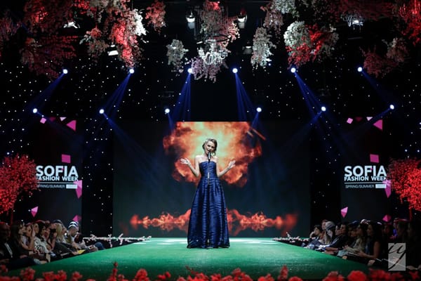 Световна мода на подиума на Sofia Fashion Week SS 2017