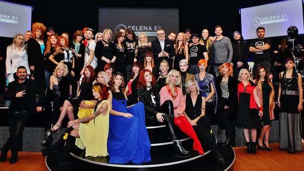 Зашеметяващ коафьорски спектакъл на SELENA ES