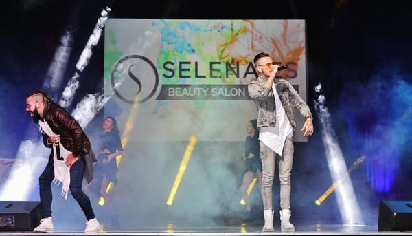 Зашеметяващ коафьорски спектакъл на SELENA ES