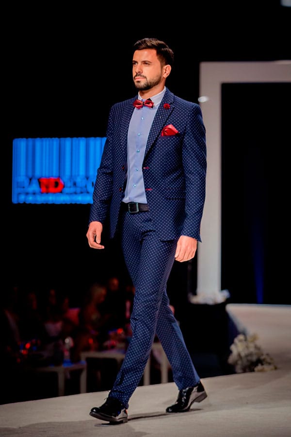 Академията за мода ще представи уникален ревю-спектакъл за