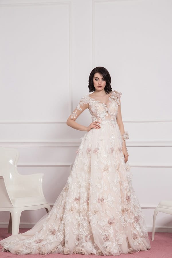 Розови диаманти за булките на Христо Чучев  