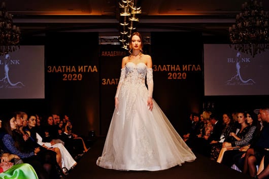 Blink булчински рокли