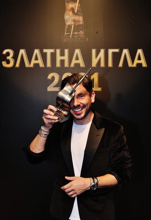 Носителите на приза „Златна игла 2021“ показаха най-новите си колекции