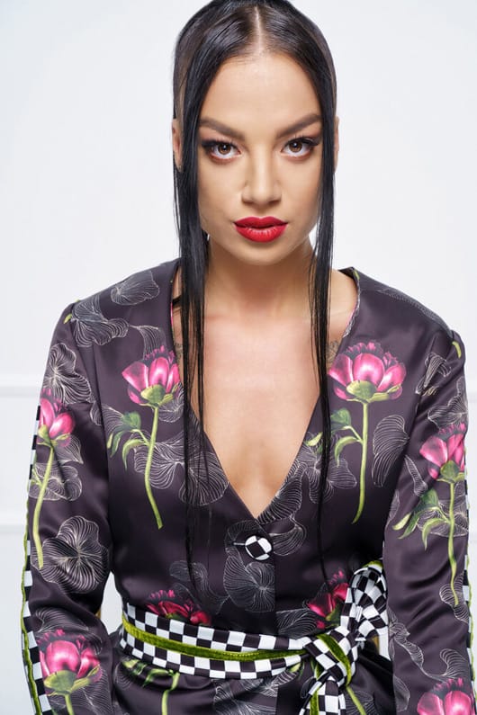 Мила Захариева: Хубавата дреха се познава отвън и отвътре