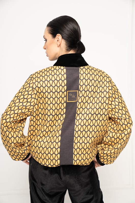 Мила Захариева: Хубавата дреха се познава отвън и отвътре