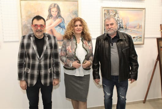 Радостната мода триумфира в навечерието на Коледа