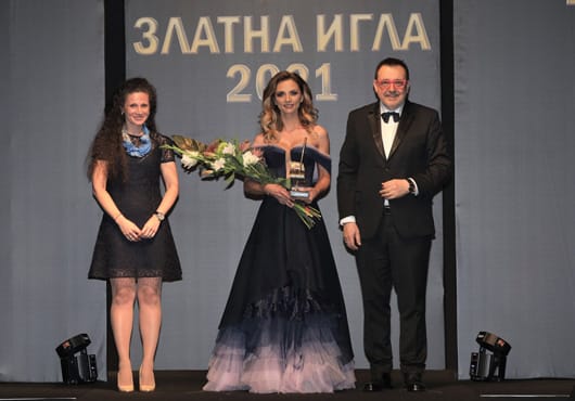 Деси Краваева