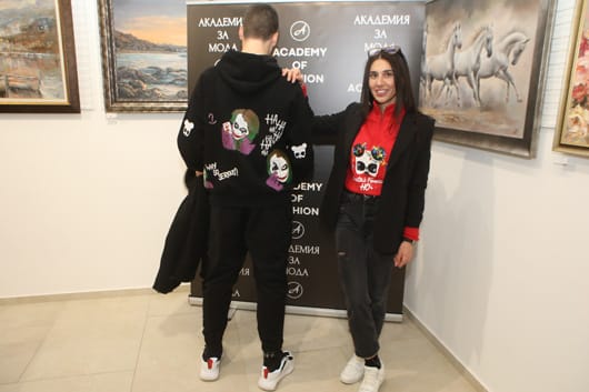 Радостната мода триумфира в навечерието на Коледа