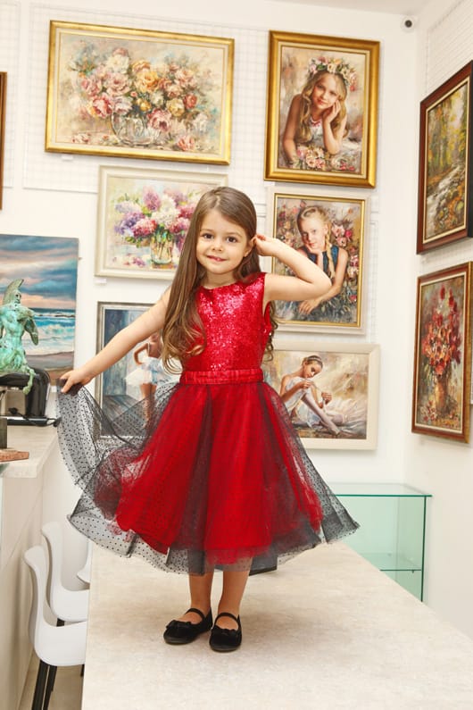 Официалното облекло: изменчиво, но актуално