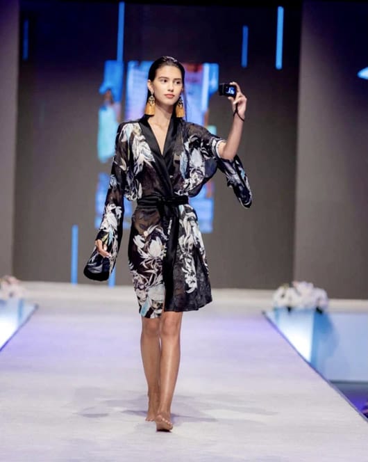 Предложение на Албена Александрова – дизайнер на модния бранд „Рошавата гарга“