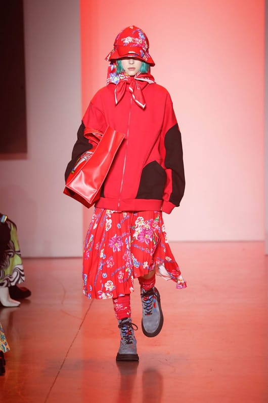 Модна колекция, създадена с изкуствен интелект 