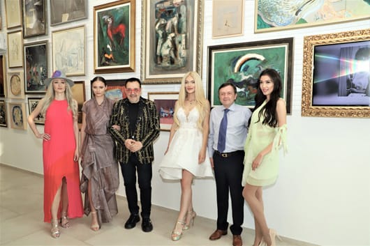 Мини или макси