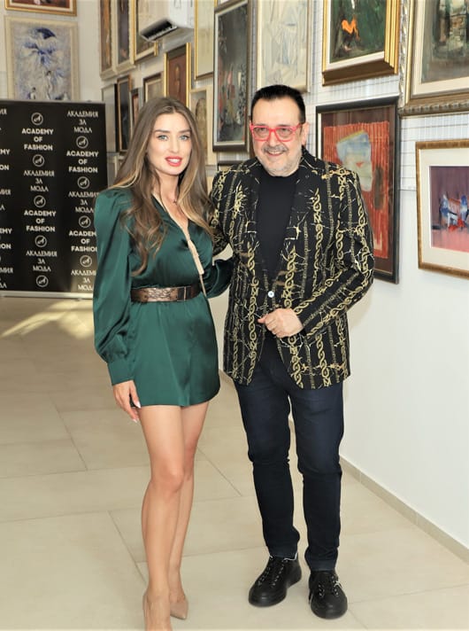 Мини или макси