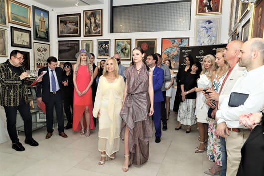 Мини или макси