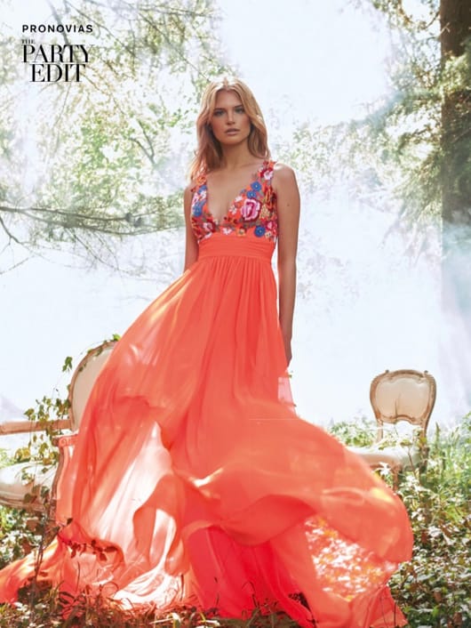 Оранжеви бални рокли