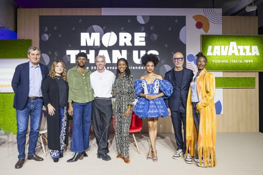 Нобелов лауреат подкрепи календар Lavazza 2024 