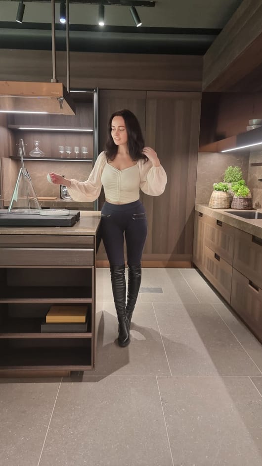 Ирина Влади